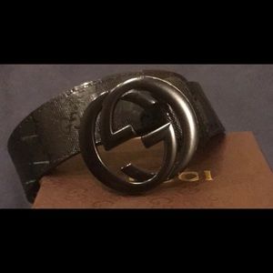 Gucci belt